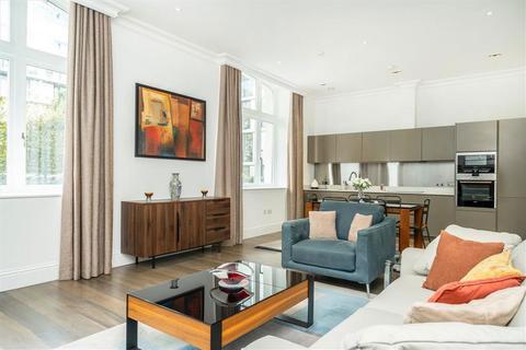 undefined, Leman Street, London E1