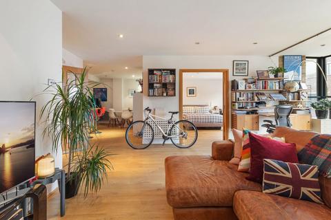 1 bedroom apartment for sale, Union Central Building, Kingsland Road, London E2