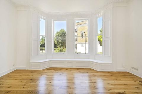 2 bedroom flat to rent, Cromwell Crescent, Kensington, London, SW5
