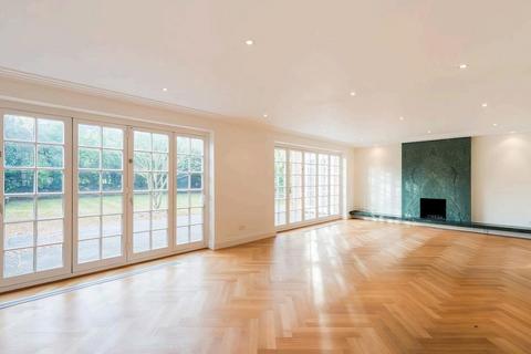 undefined, Winnington Close, Hampstead Garden Suburb, N2