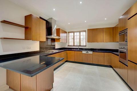 undefined, Winnington Close, Hampstead Garden Suburb, N2