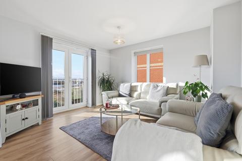 2 bedroom apartment for sale, Coniston Avenue, Purfleet-on-Thames RM19