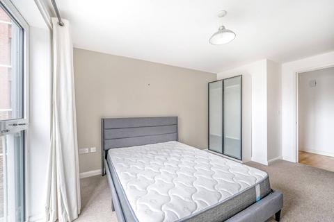 2 bedroom flat for sale, Wellesley Terrace, Angel, London, N1