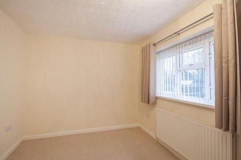 3 bedroom semi-detached house for sale, Tudor Crescent, Mansfield NG21