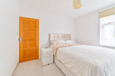 2 bedroom maisonette for sale, Braemar Avenue, Neasden, London, NW10