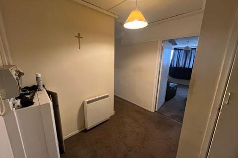 1 bedroom flat for sale, Flat 33 Kendal Tower, Malins Road, Harborne, Birmingham, B17 0JY