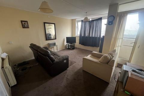1 bedroom flat for sale, Flat 33 Kendal Tower, Malins Road, Harborne, Birmingham, B17 0JY