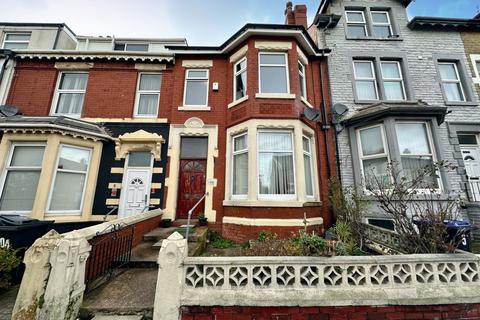 Palatine Road, Blackpool FY1
