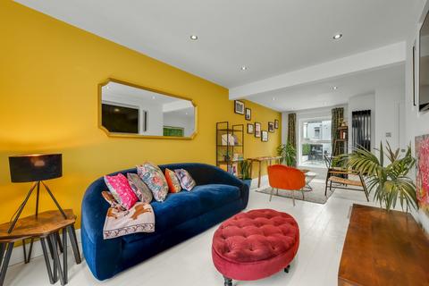 3 bedroom terraced house for sale, Cholmley Terrace, Portsmouth Road, Thames Ditton, Surrey, KT7