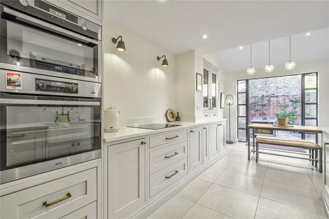 undefined, Leverson Street, London, SW16