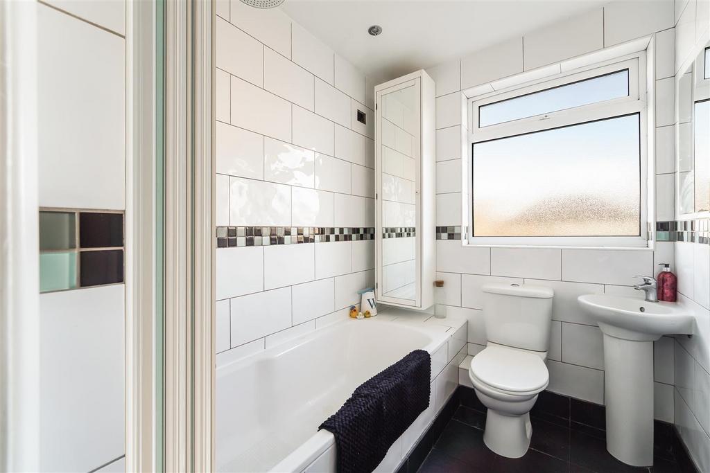 OAKHURST ROAD (8).jpg