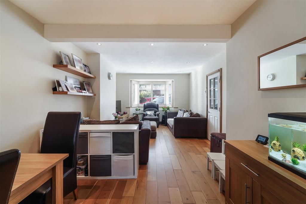 OAKHURST ROAD (2).jpg