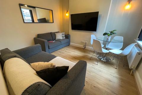 undefined, Halsbury Road, L6 6DG,
