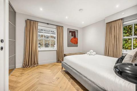 undefined, Charlotte Street, London W1T