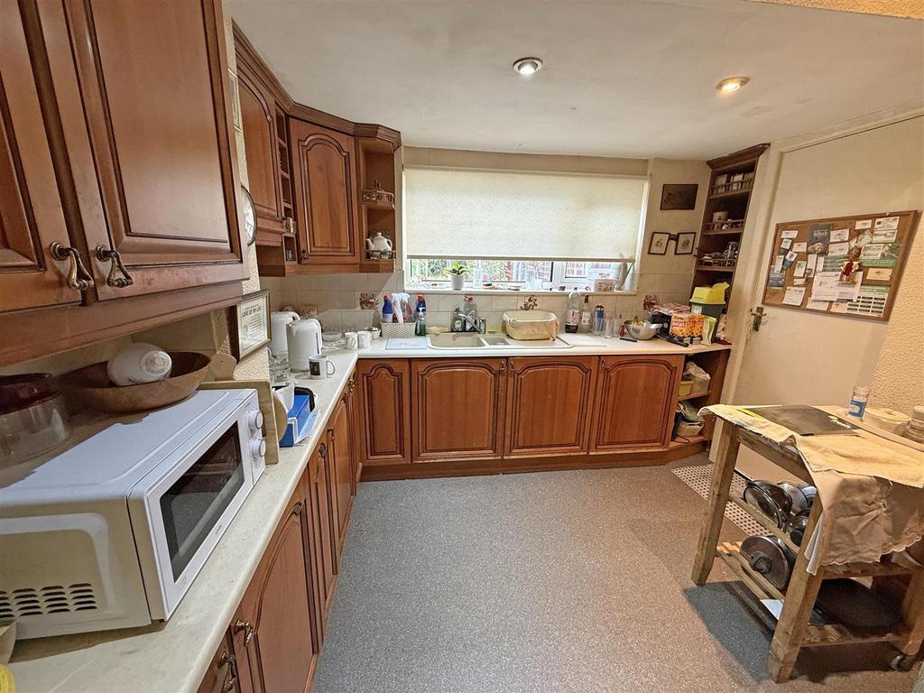 Kitchen.jpg
