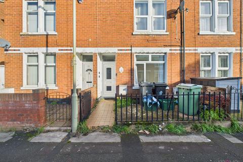 2 bedroom apartment to rent, Clevedon Road, Gloucester GL1
