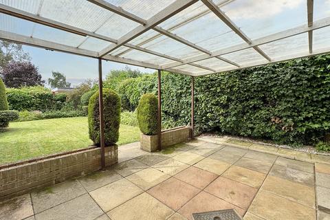 2 bedroom bungalow for sale, St Johns Court, Sunfield Close, Ipswich IP4