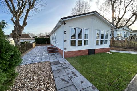 Heathlands Park, Foxhall Road, IPSWICH IP4