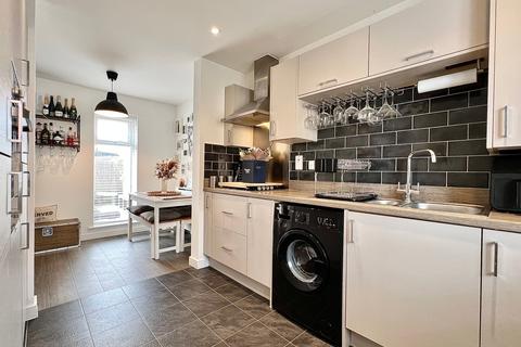 6 Limestone Close, Great Blakenham, Ipswich, IP6 0FG