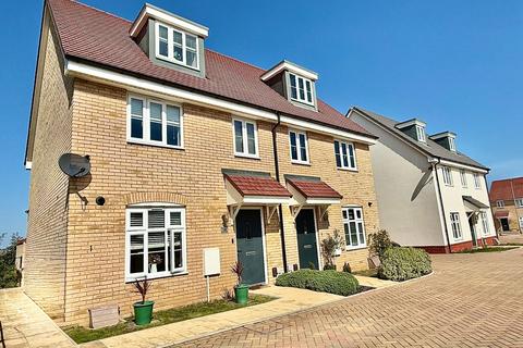 Gipping View Road, Ipswich IP8