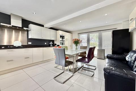 10 Brookhill Way, Rushmere St Andrew, Ipswich, IP4 5UL