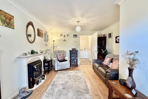 undefined, Cliff Lane, Ipswich IP3