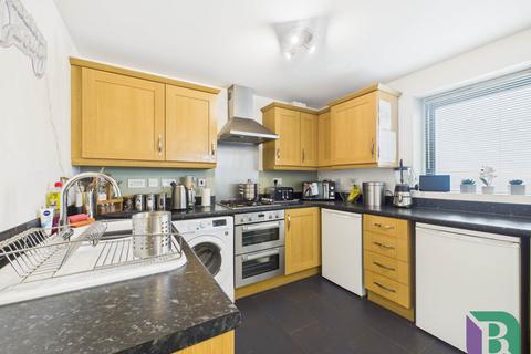 3 bedroom end of terrace house for sale, Loughborough Drive, Milton Keynes MK10