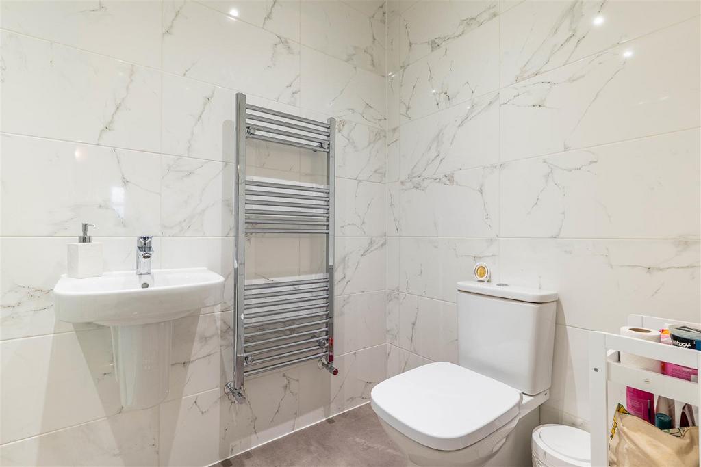 Ensuite
