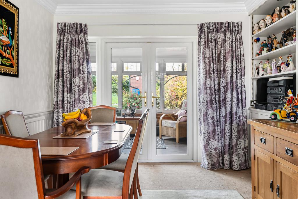 Living/Dining Room