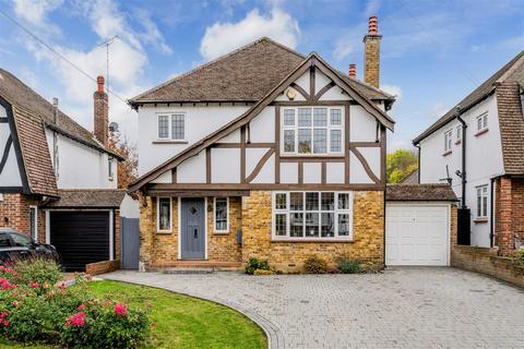 undefined, Chantry Hurst, Epsom