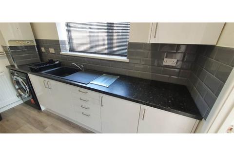 2 bedroom flat to rent, Salisbury Road, Rear Building, Cathays, Cardiff