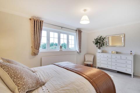 36 Chantry Avenue, Hartley, Longfield, DA3 8DD