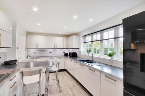 36 Chantry Avenue, Hartley, Longfield, DA3 8DD