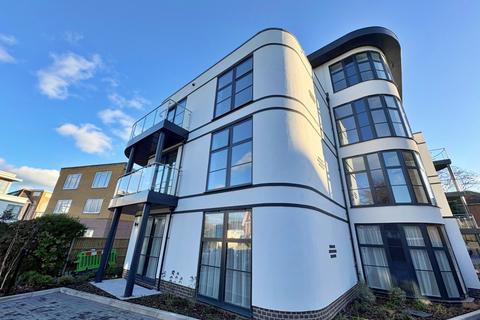 2 bedroom apartment to rent, 5 Burnaby Road