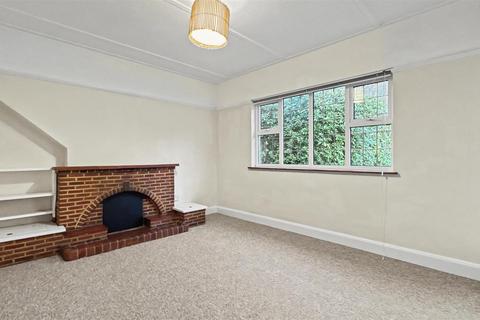 undefined, Pierrefondes Avenue, Farnborough