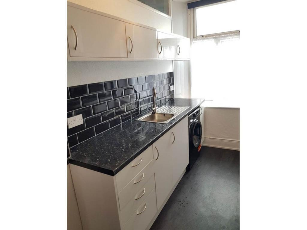Kitchen2
