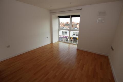 2 bedroom apartment to rent, Parkfield House, North Road, Cardiff