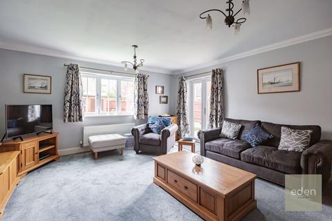 5 bedroom semi-detached house for sale, Clearheart Lane, Kings Hill, ME19