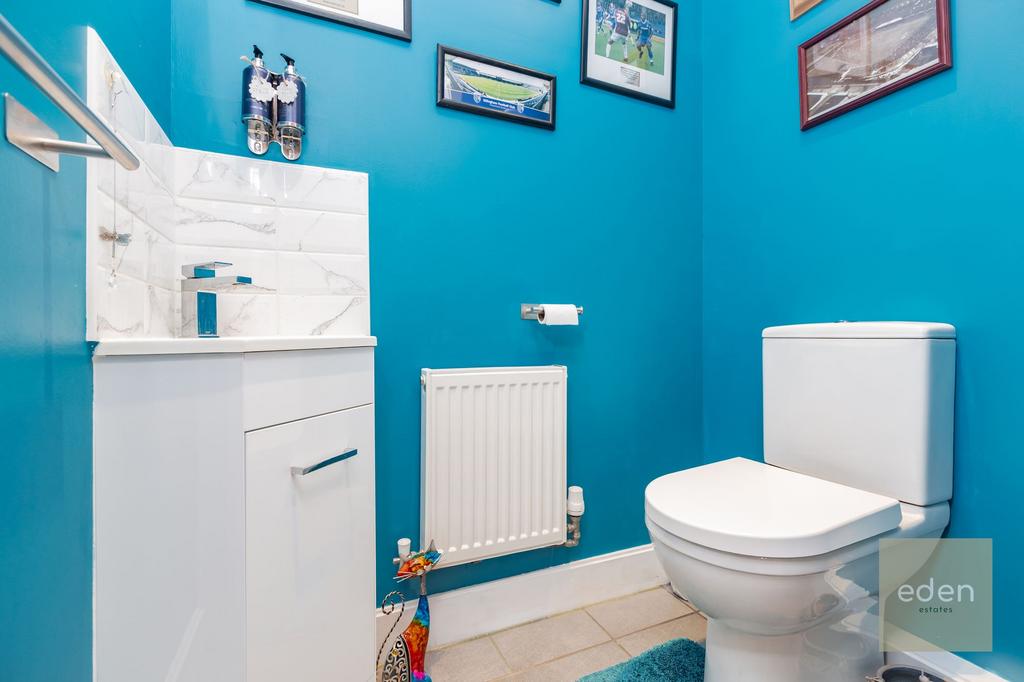 Separate WC