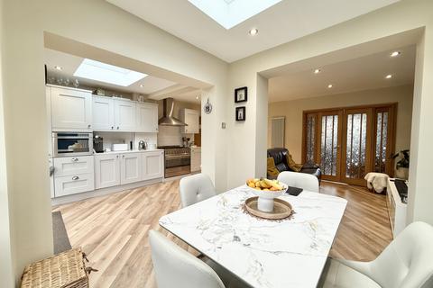 10 Park Lea, Sunderland, SR3 3TA