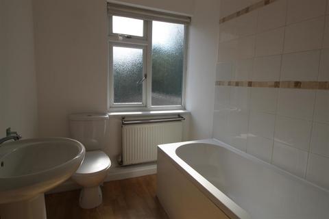 1 bedroom in a house share to rent, Room 1, Beeston Road, Dunkirk. NG7