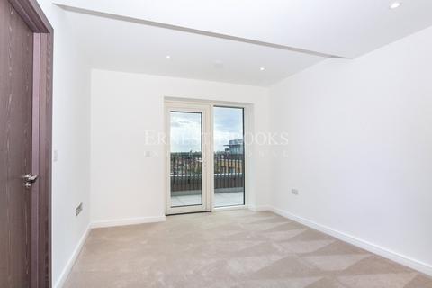 3 bedroom apartment to rent, Holland House, Fulham Reach, Parr's Way, Hammersmith, W6