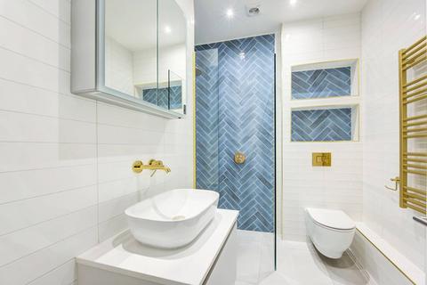 Earls court, Earls Court, London, SW5