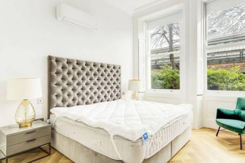 2 bedroom flat to rent, Earls court, Earls Court, London, SW5