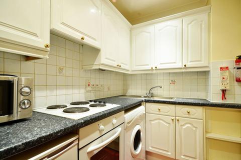 2 bedroom flat to rent, Penywern Road, Earls Court, London, SW5