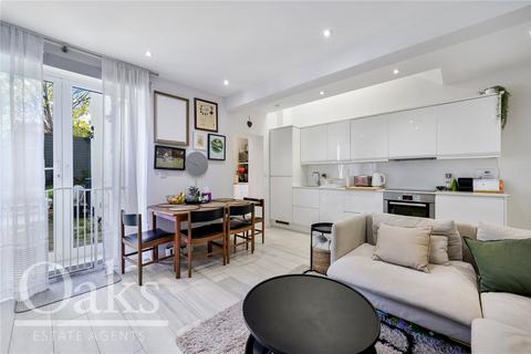 2 bedroom apartment for sale, Avenue Park Road, West Norwood
