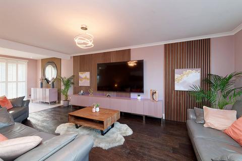 undefined, 55 Avenue End Drive, Hogganfield Manor, Glasgow, G33 3UH