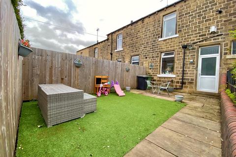 2 bedroom terraced house for sale, Casson Street, Huddersfield