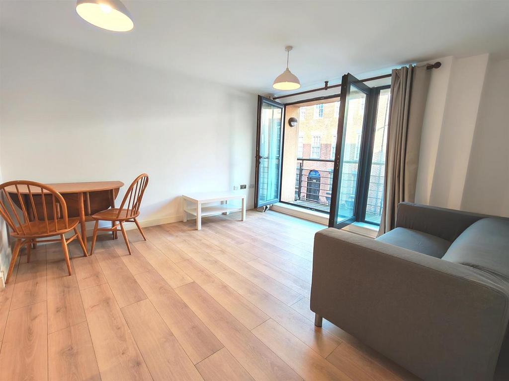 Living/Dining Room