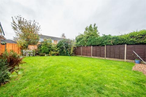 7 Lyndale Close, Leyland, PR25 3DT